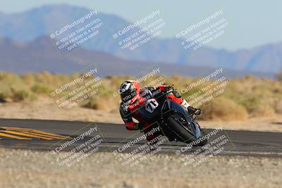 media/Oct-29-2022-CVMA (Sat) [[14c0aa3b66]]/Race 8 Supersport Middleweight/Folder 1/